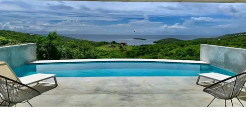Hix Island House